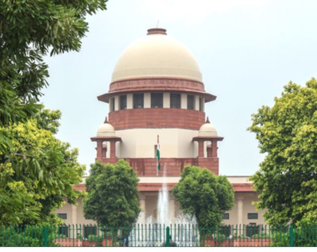 केरल और यूपी में हो रहे एसआईआर पर चुनाव आयोग को 'सुप्रीम' नोटिस, 26 नवंबर को अगली सुनवाई