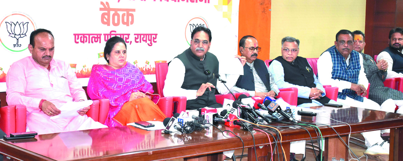 अवैध था चौपाटी का निर्माण-मूणत