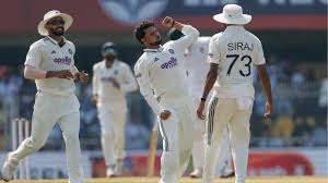 भारत बनाम दक्षिण अफ़्रीका: गुवाहाटी टेस्ट में मेहमान टीम का स्कोर 300 के पार