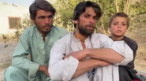 पाकिस्तान के ये तीन भाई, सूरज डूबते ही हो जाते थे, 'लकवाग्रस्त'