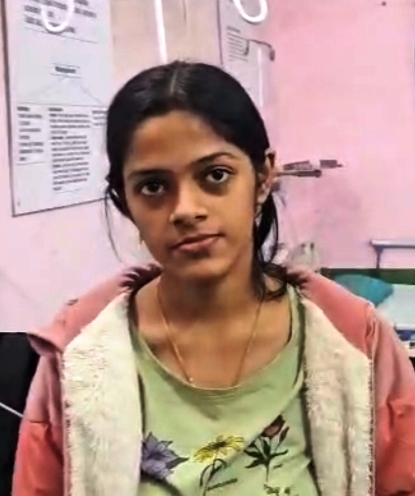 एसआईआर ड्यूटी के दौरान बीएलओ सुपरवाइजर गश खाकर गिरीं