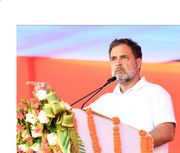 इंडिगो विवाद पर राहुल गांधी का केंद्र पर हमला, कहा-मोनोपॉली मॉडल ही संकट की जड़ 