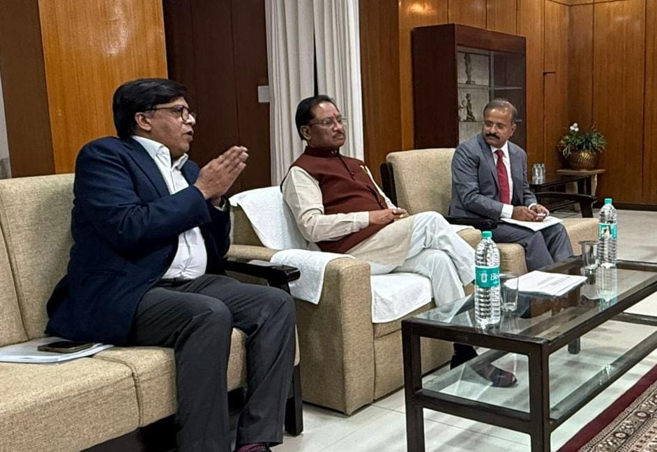 सीएम साय ने मध्यप्रदेश में नई सिंचाई तकनीक 'प्रेशर इरिगेशन नेटवर्क' की प्रस्तुति देखी