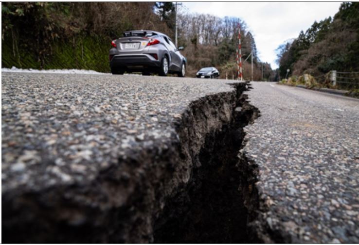 जापान में आए 7.5 तीव्रता के भूकंप से 30 लोग घायल, अधिकारियों ने बड़े झटकों की चेतावनी दी