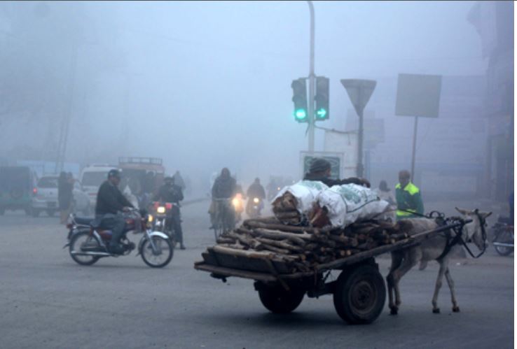 दुनिया का पहला सबसे प्रदूषित शहर है पाकिस्तान का लाहौर