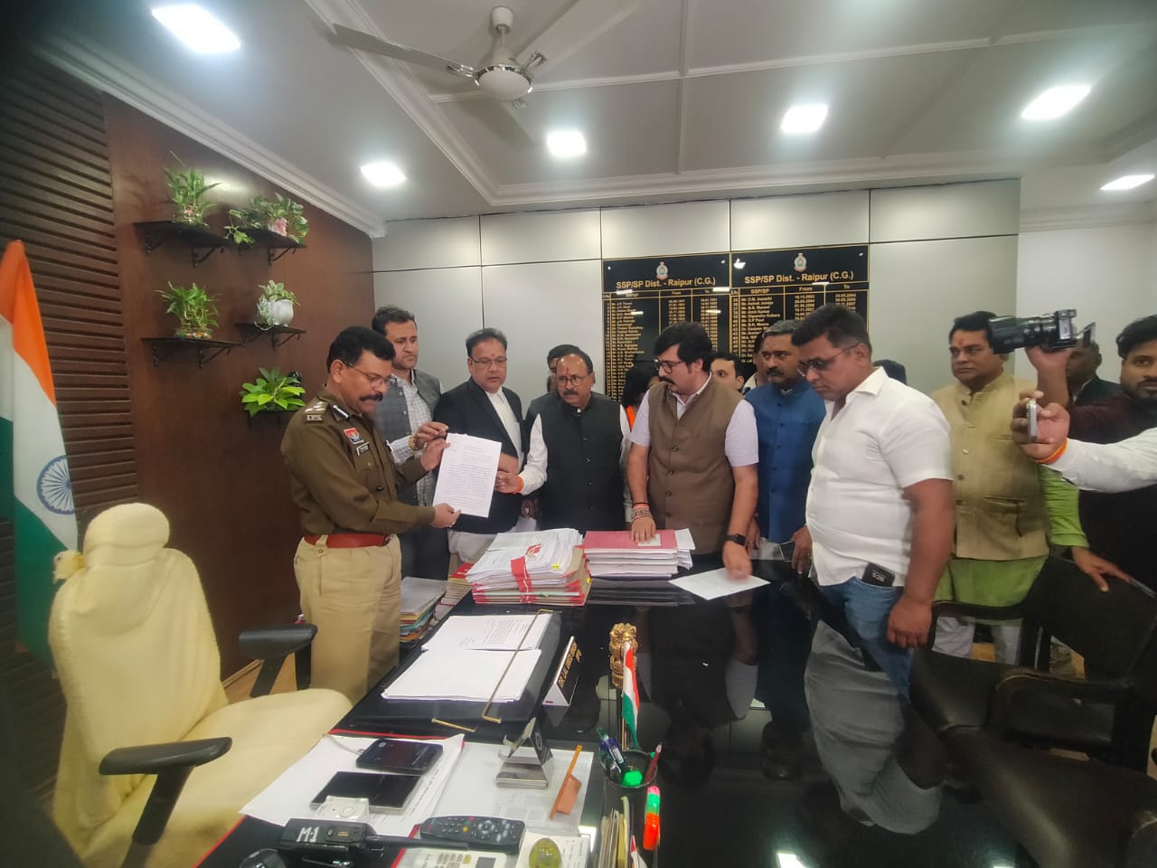 वीडियो एडिट कर सीएम  की छवि धूमिल करने वालों के खिलाफ भाजपा की शिकायत