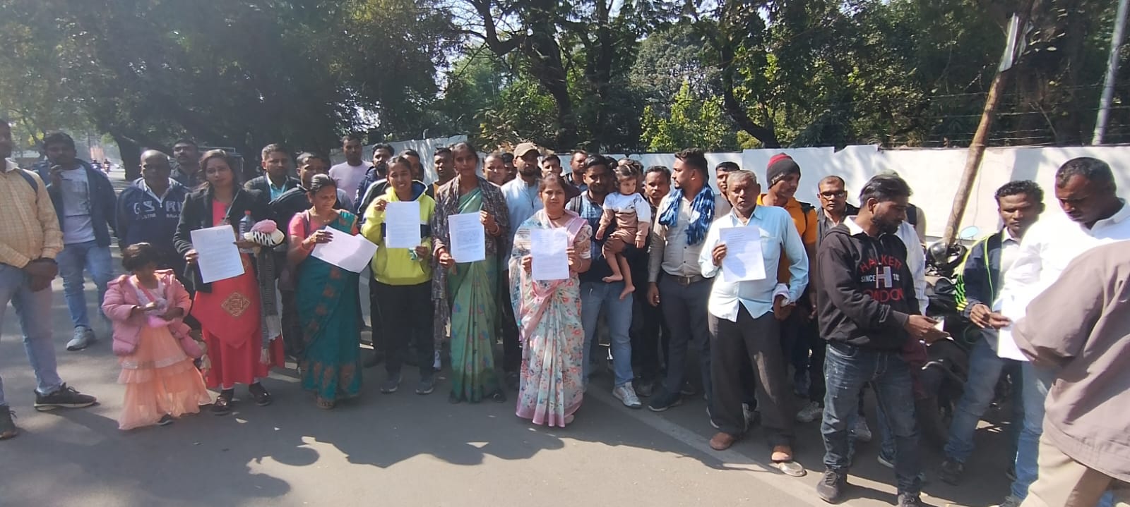 सीएएफ भर्ती, अभ्यर्थी परिजनों के साथ गृहमंत्री से मिले 