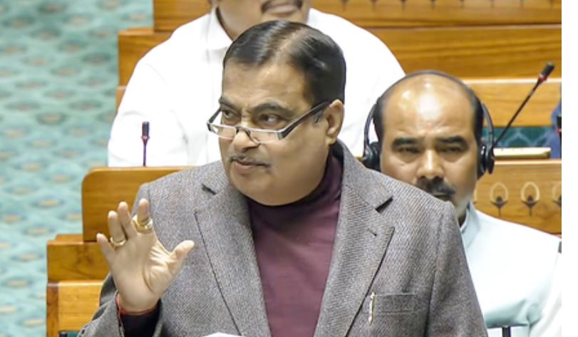 पेट्रोल में इथेनॉल मिलाने से गाड़ियों पर कोई नकारात्मक असर नहीं, किसानों को हो रहा फायदा : नितिन गडकरी