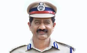 फोन टैपिंग मामला: तेलंगाना के पूर्व खुफिया प्रमुख ने पुलिस के सामने आत्मसमर्पण किया