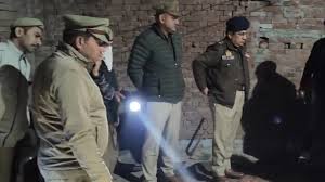 शामली में पारिवारिक विवाद में एक व्यक्ति ने पत्नी, दो बेटियों की हत्या कर शव घर में ही दफनाए