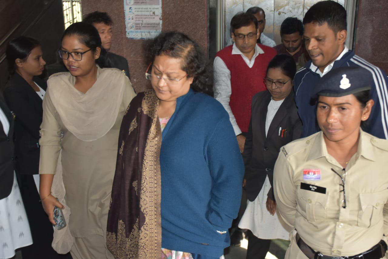 सौम्या चौरसिया विशेष न्यायालय में पेश