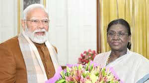 गुरु गोबिंद सिंह की जयंती पर राष्ट्रपति और पीएम ने दी शुभकामना, ममता बनर्जी ने किया ये एलान