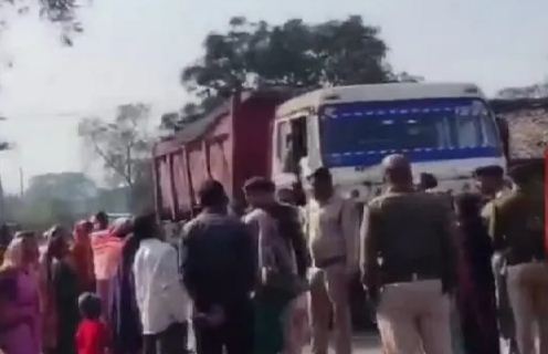 तमनार में ग्रामीण-पुलिस में झड़प, टीआई जख्मी