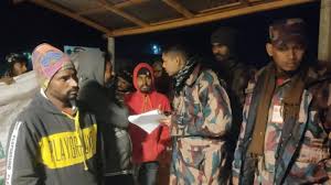 भारत की सीमा से जबरन 14 लोगों को बांग्लादेश भेजने का आरोप