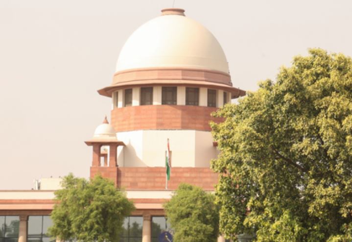 कुलदीप सेंगर को सुप्रीम कोर्ट से झटका: दिल्ली हाईकोर्ट ने जमानत पर लगाई रोक, नोटिस जारी