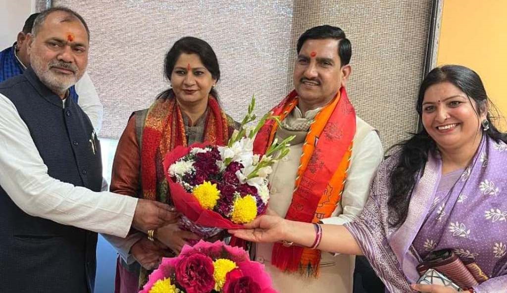 तोखन साहू ने दिल्ली दफ्तर में 6 घंटे की जनसुनवाई