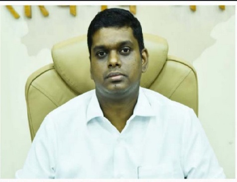 बस्तर कलेक्टर हरीश केंद्र में उप सचिव नियुक्त, पीएम अवार्ड ले चुके हैं 