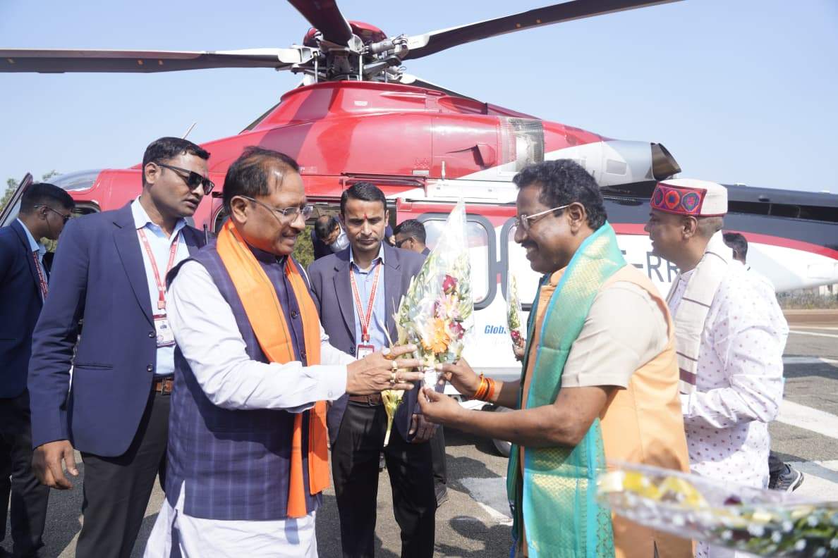 सीएम विष्णु देव का आत्मीय स्वागत