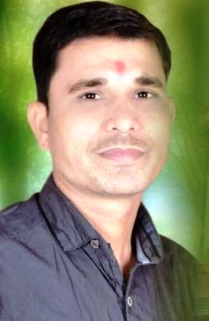 संगठित जुआ के आरोपी को हाईकोर्ट से राहत नहीं, पुलिस ने तलाशी के लिए लगाए पोस्टर