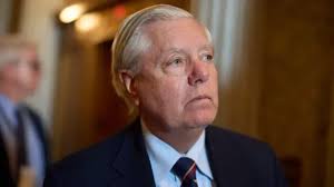 अमेरिका अब भारत पर लगा सकता है 500 फ़ीसदी टैरिफ़, अगले हफ़्ते बिल पर वोटिंग के आसार