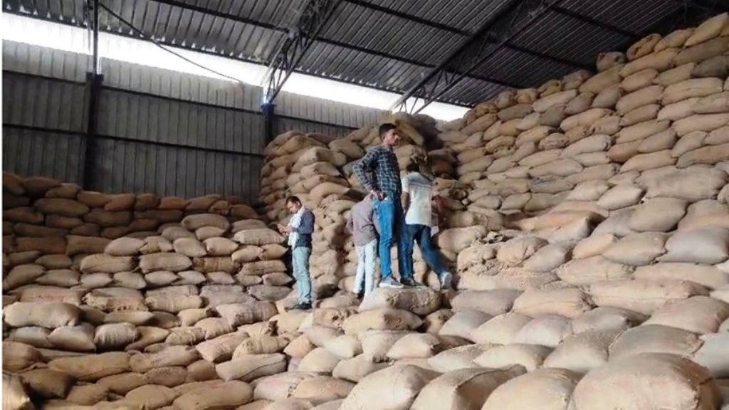 3 हजार क्विंटल से ज्यादा धान गायब, 6.86 करोड़ का जब्त, बिल्हा की राइस मिल सील