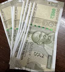 रुपया 76 पैसे टूटकर अब तक के सबसे निचले स्तर 91.73 प्रति डॉलर पर बंद