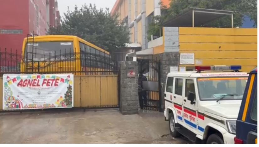 नोएडा में स्कूलों को बम से उड़ाने की धमकी, 6 से अधिक स्कूल बंद, पुलिस-प्रशासन अलर्ट 