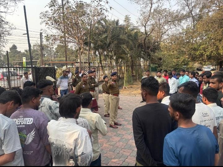 नॉर्थ जोन में हिस्ट्रीशीटरों की परेड, अपराध से दूर रहने की सख्त हिदायत