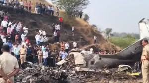 अजित पवार की मौत पर प्रियंका गांधी और मल्लिकार्जुन खड़गे क्या बोले