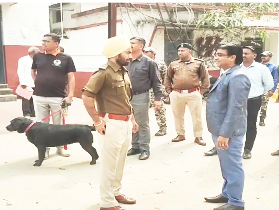 सरगुजा कोर्ट को बम से उड़ाने की धमकी, जांच