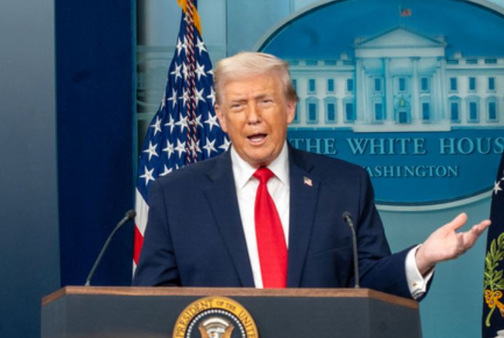 अमेरिका दक्षिण कोरिया के साथ टैरिफ विवाद पर 'कुछ' समाधान निकालेगा: डोनाल्ड ट्रंप