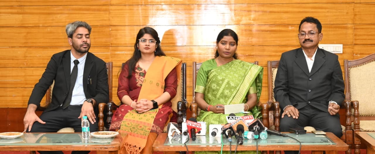 धर्मांतरित लोगों की डीलिस्टिंग की जाएगी - डा लकड़ा 