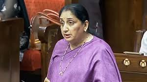 एनसीपी की प्रवक्ता रुपाली पाटिल ने कहा- उपमुख्यमंत्री पद की शपथ लेंगी सुनेत्रा पवार