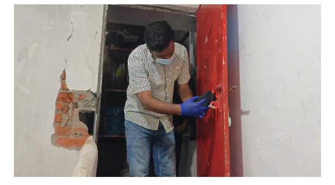 सिंधी बाजार के ऑटो पार्ट्स  इलेक्ट्रॉनिक्स गुड्स की दुकानों में चोरी 