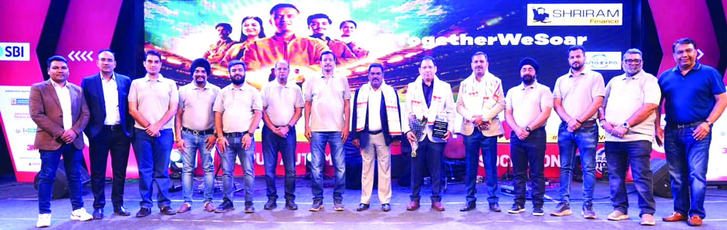 राडा ऑटो एक्सपो में संडे को उमड़ी भीड़, बिक्री 25 हजार पार