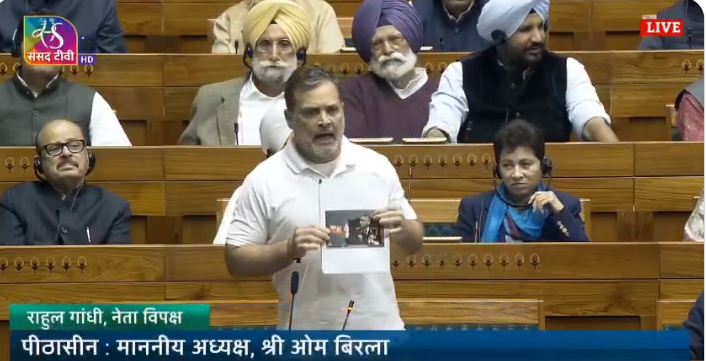 राहुल पूर्व सेना प्रमुख के संस्मरण का हवाला देकर चीन का विषय उठाने पर अड़े, लोकसभा में भारी हंगामा