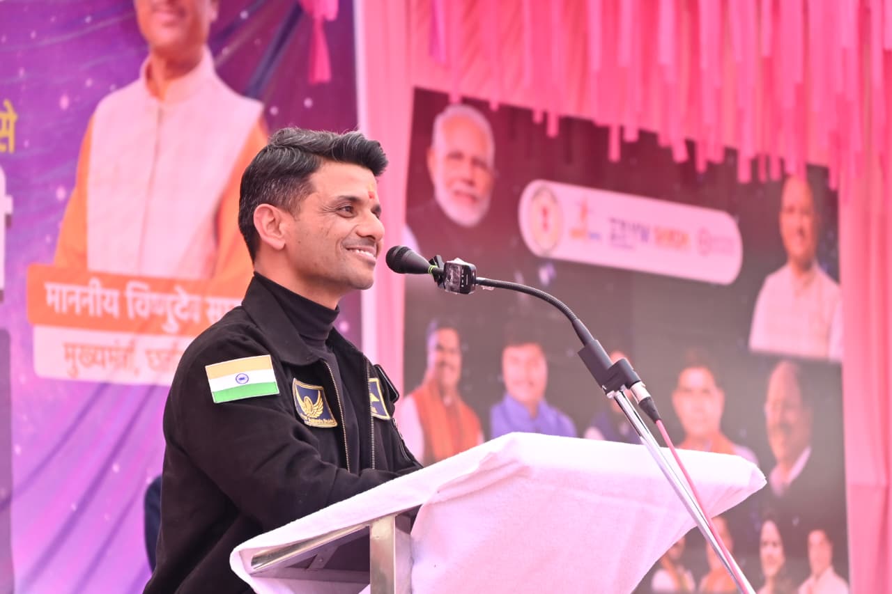 गगनयात्री  शुभांशु शुक्ला बच्चों से बोले -मेरी यात्रा पूरे देश की अंतरिक्ष यात्रा