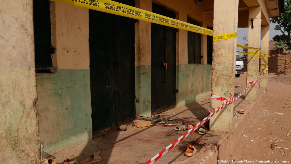 नाइजीरिया में हमलावरों ने 67 लोगों की हत्या की