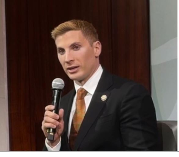 पैक्स सिलिका में इंडिया की एंट्री का बेसब्री से इंतजार, अमेरिकी अधिकारी बोले- केंद्रीय भूमिका निभाएगा भारत