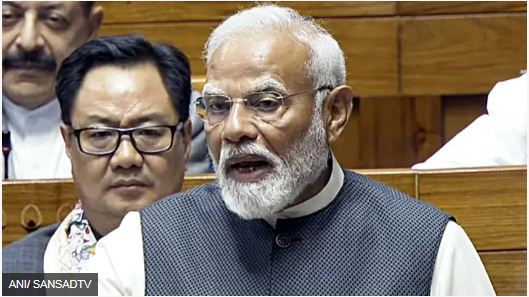 पीएम मोदी ने राहुल गांधी पर साधा निशाना, बोले- 'उन्होंने सिखों का अपमान किया है'