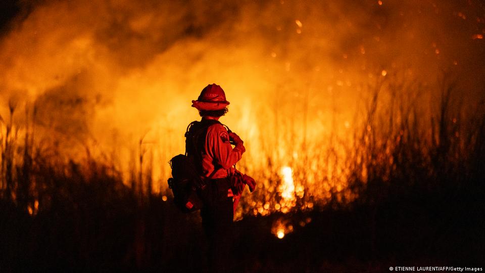 शोध: अमेरिका में जंगल की आग के धुएं से हर साल 24 हजार से अधिक मौतें