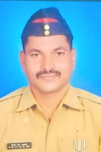 मुठभेड़ : एक जवान शहीद, तीन नक्सली ढेर