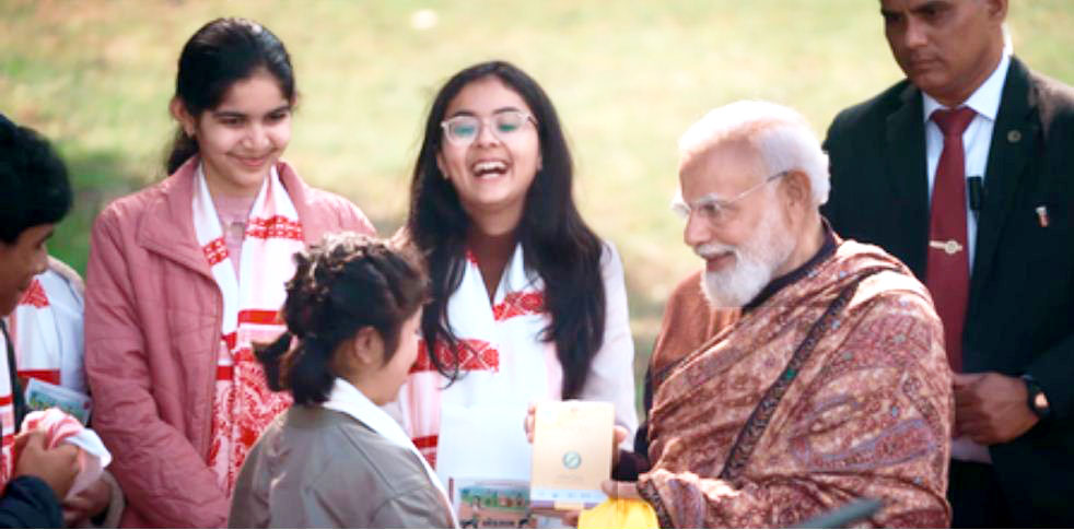 परीक्षा उत्सव की तरह हैं, केवल अंकों पर नहीं बल्कि जीवन बेहतर बनाने पर ध्यान दें विद्यार्थी: मोदी