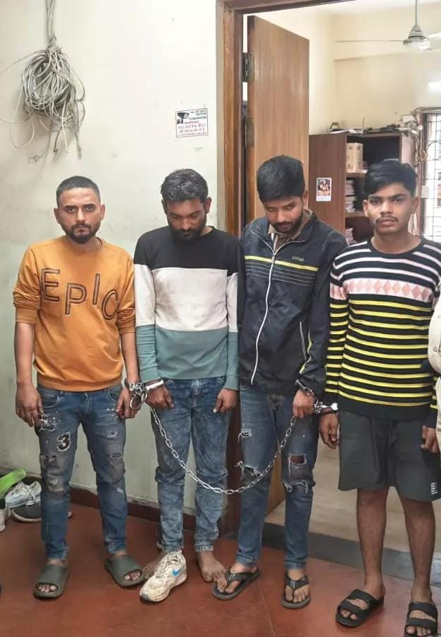 बैरन बाजार में कान काटने वाले 4 हमलावर गिरफ्तार 