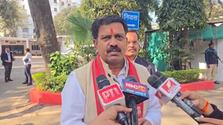 देखें VIDEO: शाह की बैठक नक्सल आपरेशन की आखिरी होगी - शर्मा 