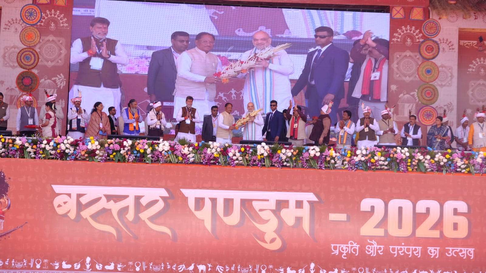 5 साल में बस्तर में  हर सुविधा-शाह