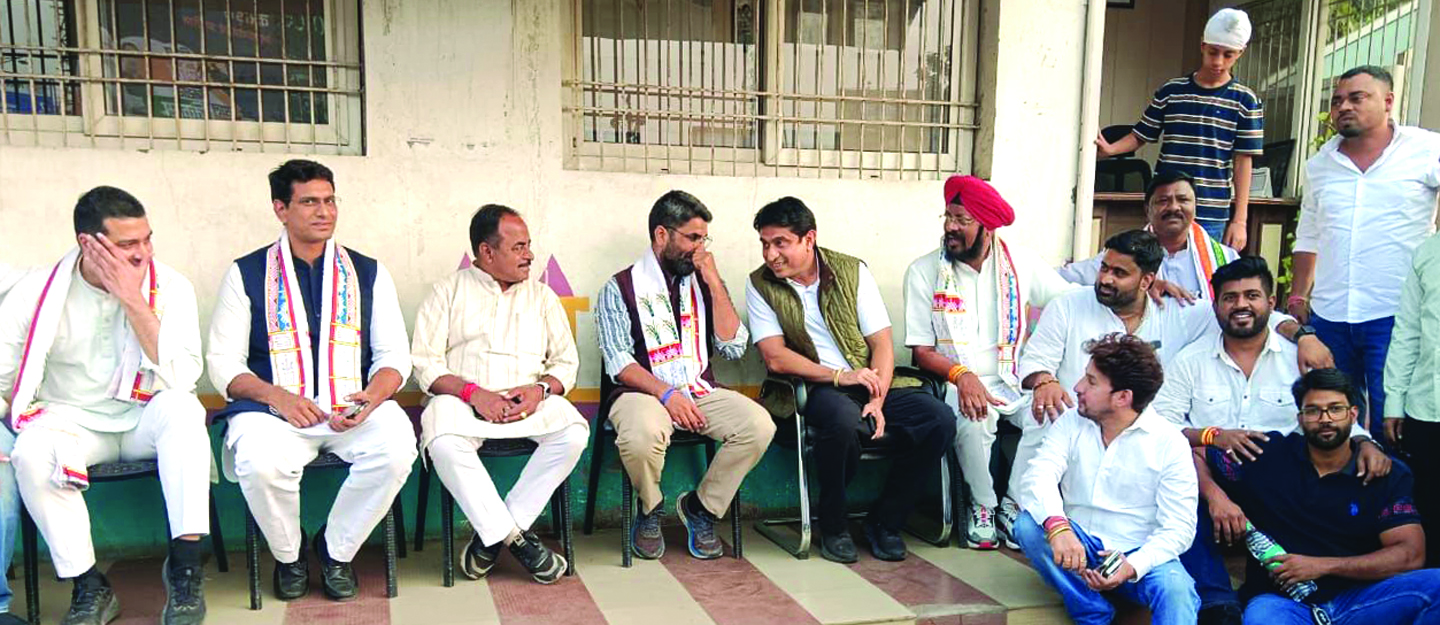 युवा कांग्रेस के राष्ट्रीय प्रभारी शर्मा और राष्ट्रीय अध्यक्ष भान ने जुनेजा संग ली चाय की चुस्की