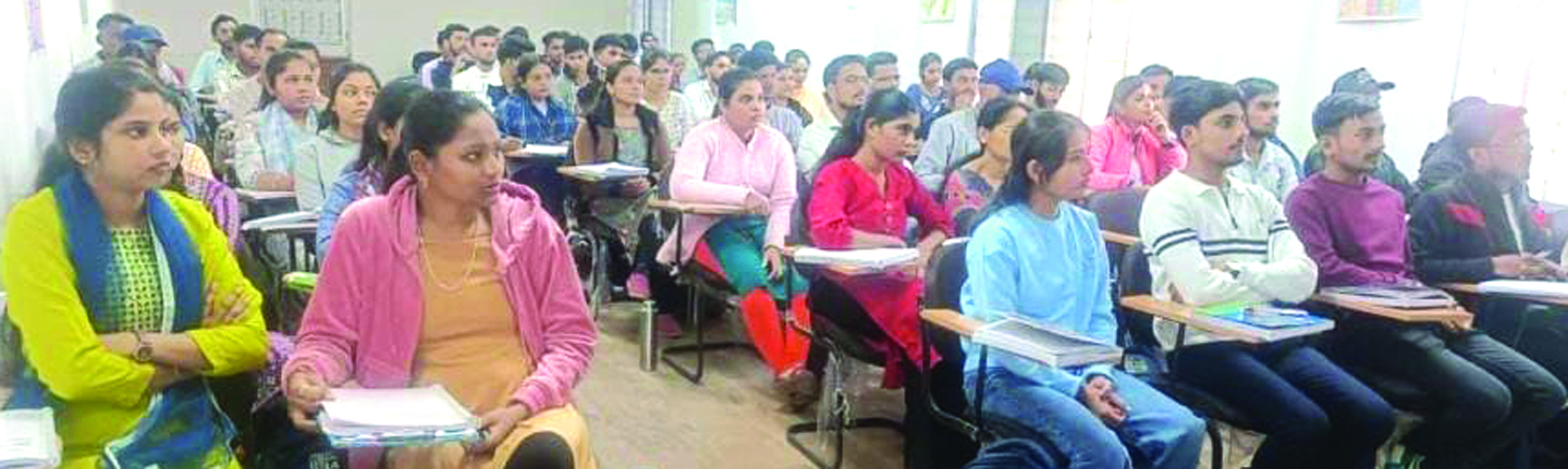 कवर्धा के दूरस्थ क्षेत्रों में युवाओं को नि:शुल्क कोचिंग, मार्गदर्शन और अध्ययन सुविधाएं बालको ने पहुंचाई