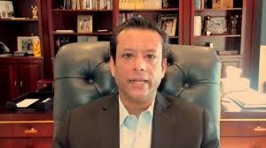 शेख़ हसीना के बेटे ने अपनी मां के भारत से प्रत्यर्पण के सवाल पर बीबीसी से क्या कहा?