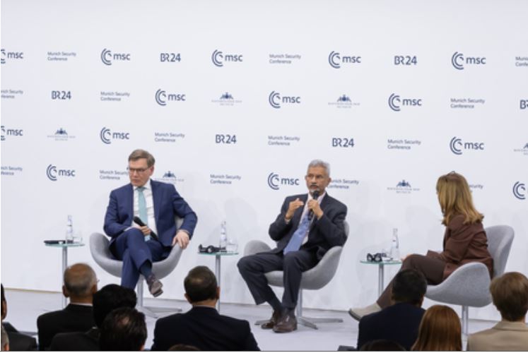 रूस से तेल खरीद को लेकर अमेरिकी दावों पर एस जयशंकर बोले- भारत रणनीतिक स्वायत्तता के लिए प्रतिबद्ध है